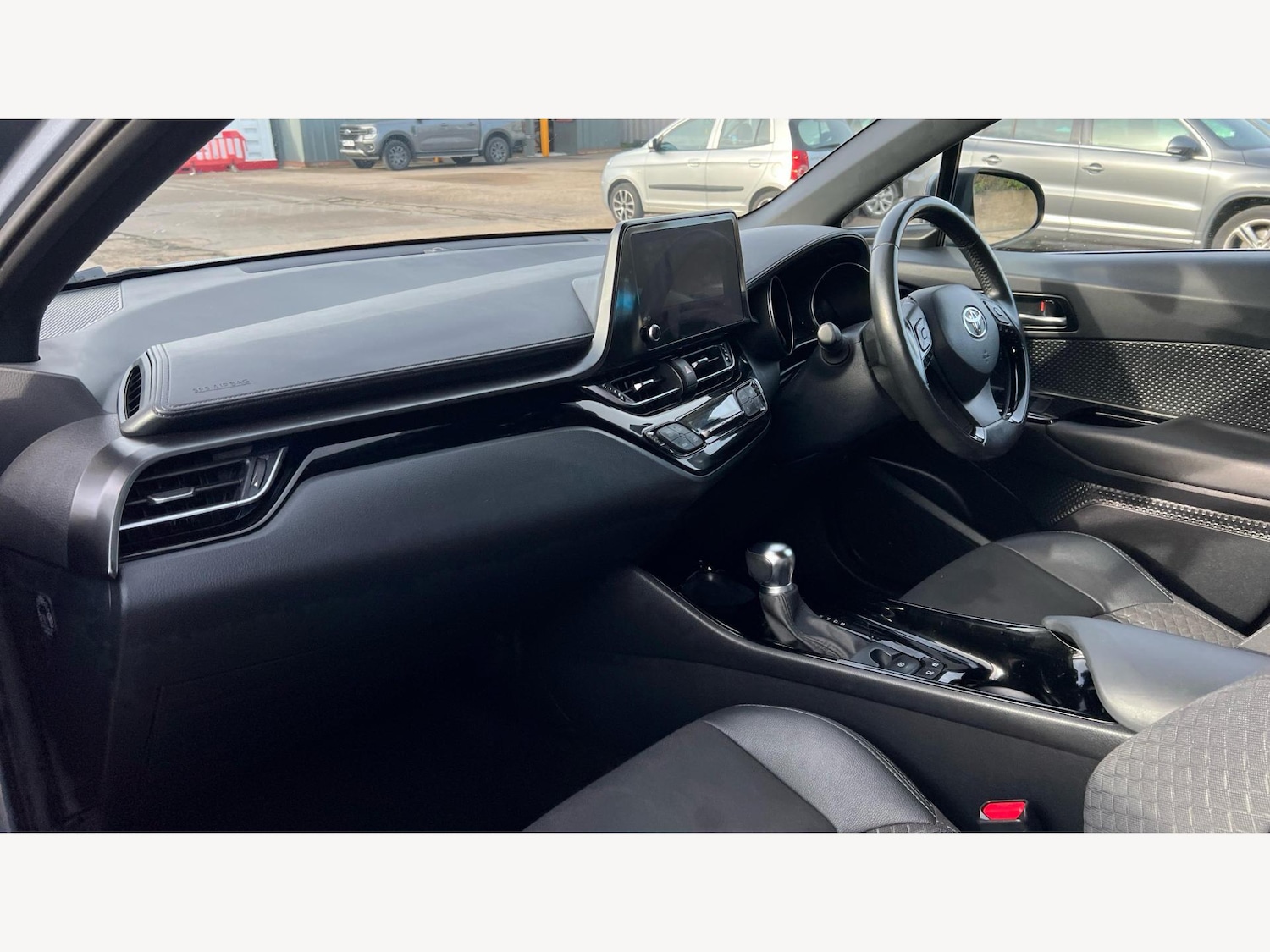 Used Toyota C-HR 2022 for sale - 76425511: Photo 12