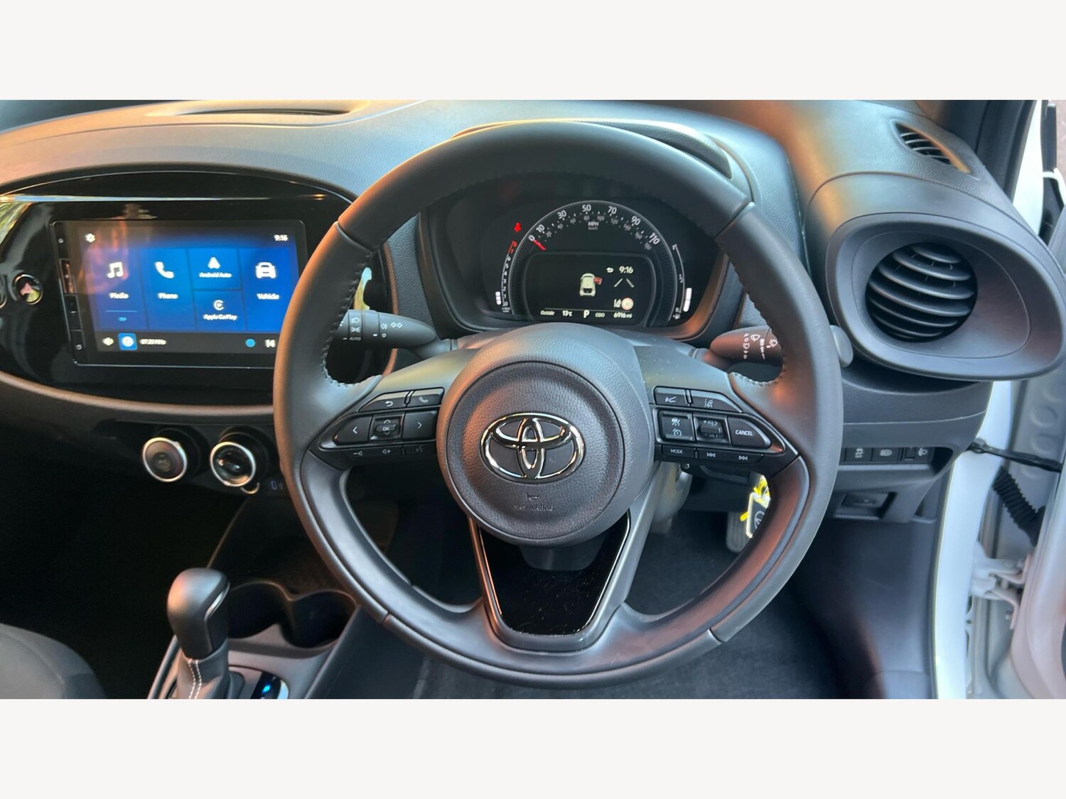 Used Toyota Aygo X 2024 for sale - 76240070: Photo 10