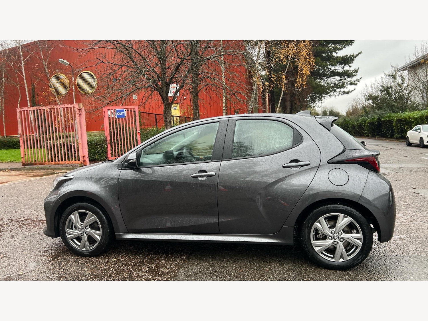 Used Toyota Yaris for sale - 77598535: Photo 19