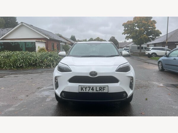 Used Toyota Yaris Cross 2024 for sale - 76239860: Photo 17