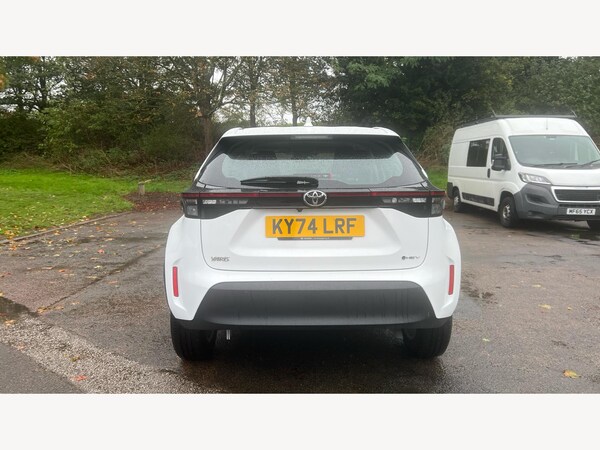 Used Toyota Yaris Cross 2024 for sale - 76239860: Photo 21