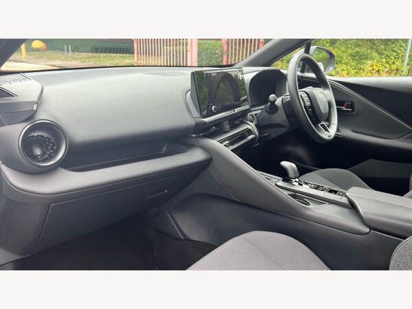 Used Toyota C-HR 2025 for sale - 76167323: Photo 12