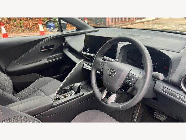 Used Toyota C-HR 2025 for sale - 76167323: Photo 13