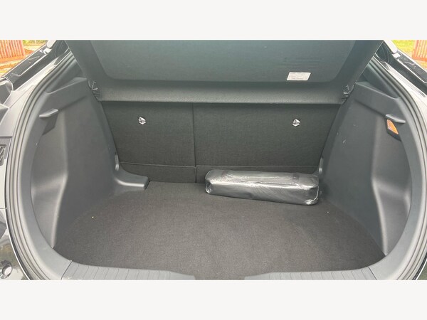 Used Toyota C-HR 2025 for sale - 76167323: Photo 16
