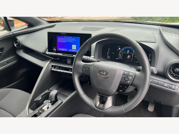 Used Toyota C-HR 2025 for sale - 76167323: Photo 8