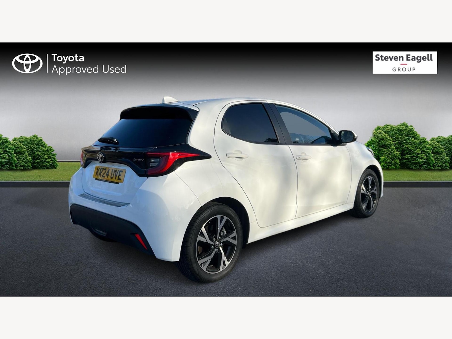 Used Toyota Yaris 2024 for sale - 77119597: Photo 2