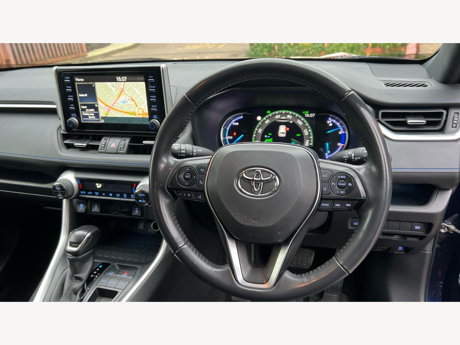 Used Toyota RAV4 2020 for sale - 78100524: Photo 10