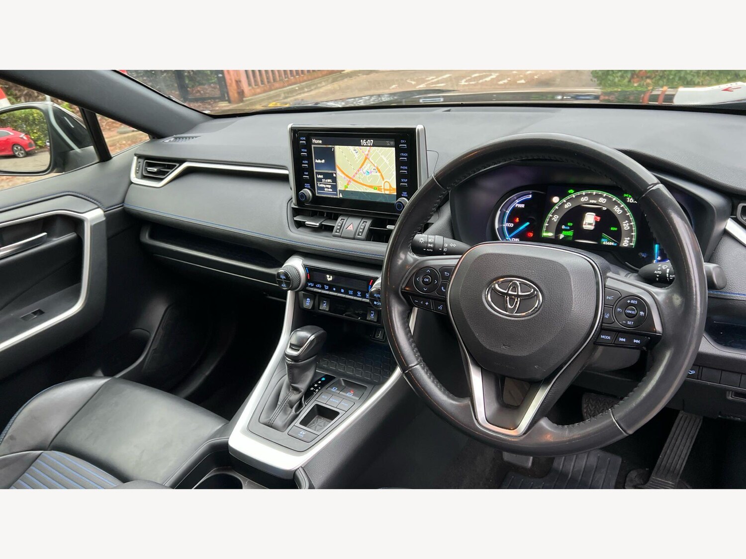 Used Toyota RAV4 2020 for sale - 78100524: Photo 7
