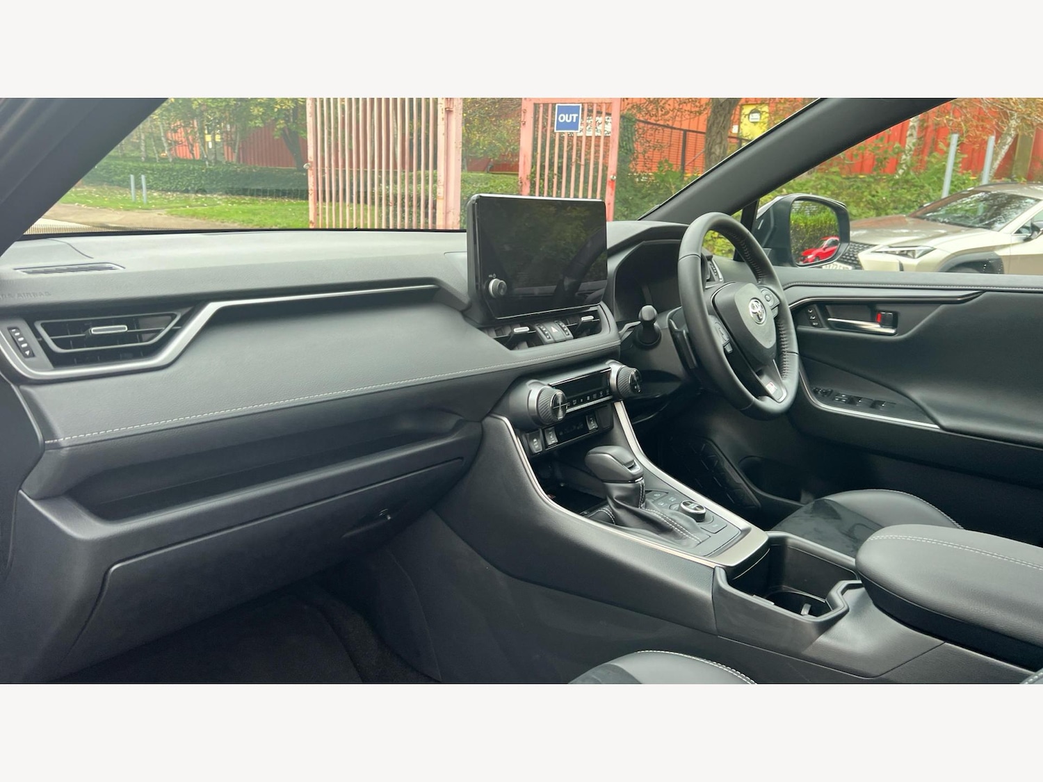 Used Toyota RAV4 2024 for sale - 76166909: Photo 12