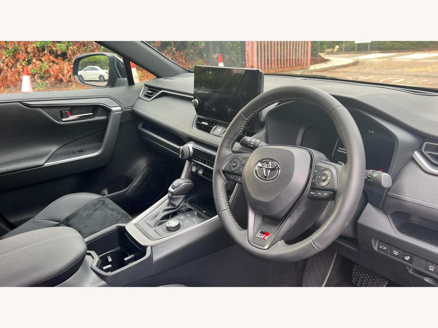 Used Toyota RAV4 2024 for sale - 76166909: Photo 13