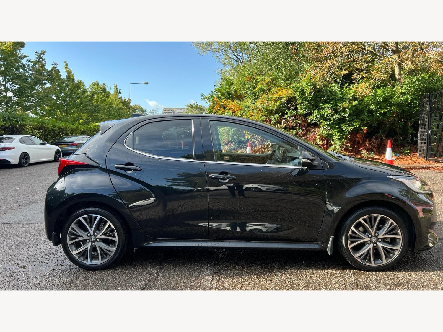 Used Toyota Yaris 2023 for sale - 75838694: Photo 18