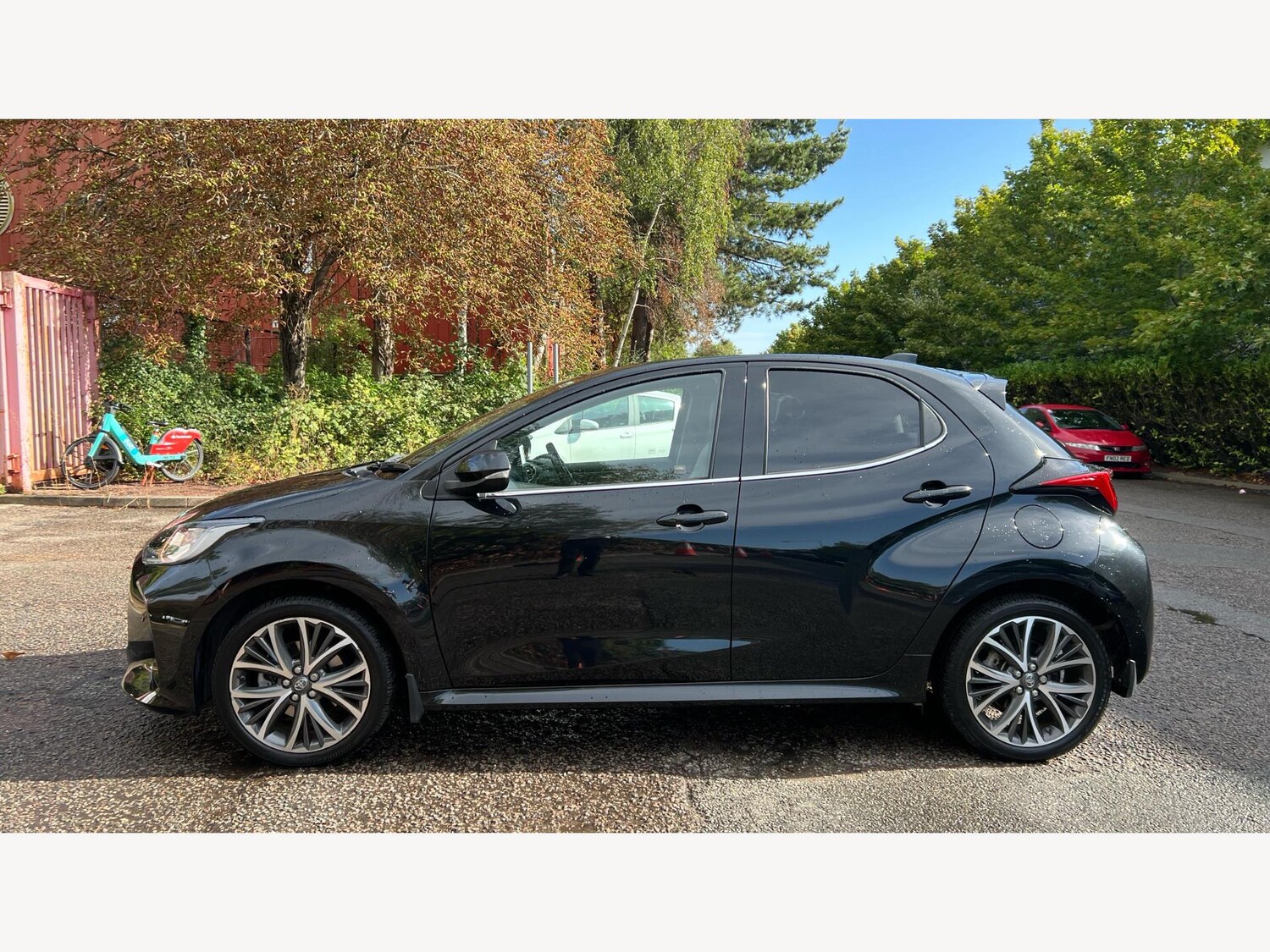 Used Toyota Yaris 2023 for sale - 75838694: Photo 19