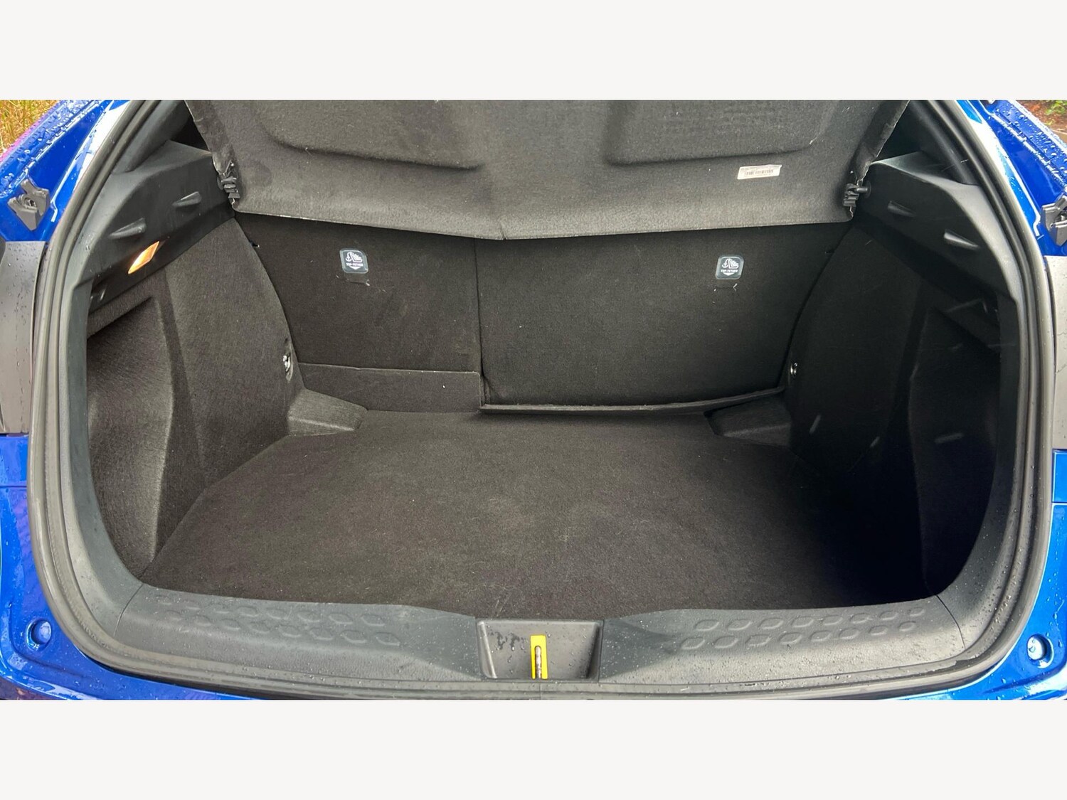 Used Toyota C-HR 2022 for sale - 77468735: Photo 16