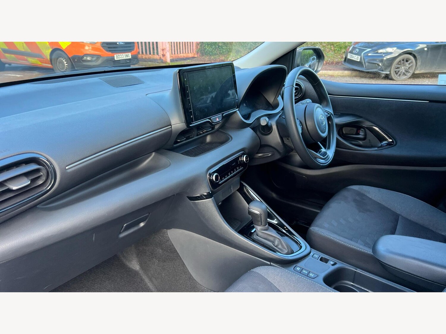 Used Toyota Yaris 2024 for sale - 77574561: Photo 12