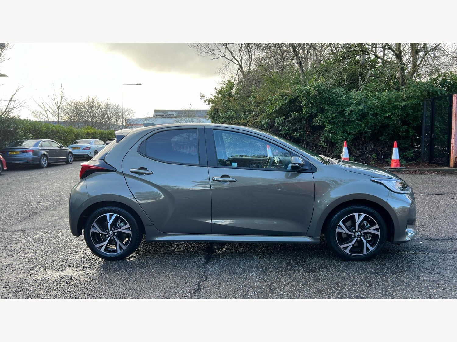 Used Toyota Yaris 2024 for sale - 77574561: Photo 18