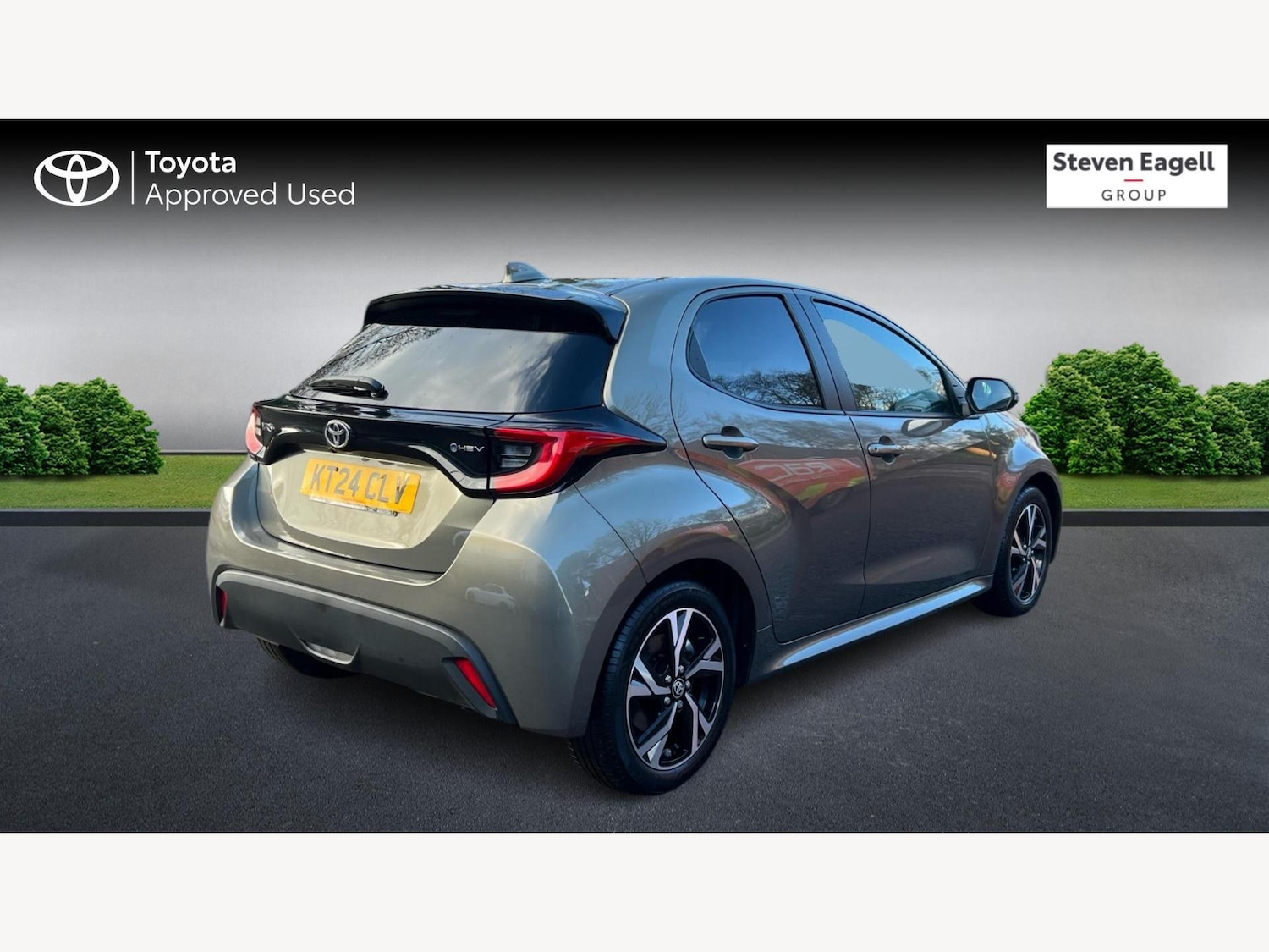 Used Toyota Yaris 2024 for sale - 77574561: Photo 2