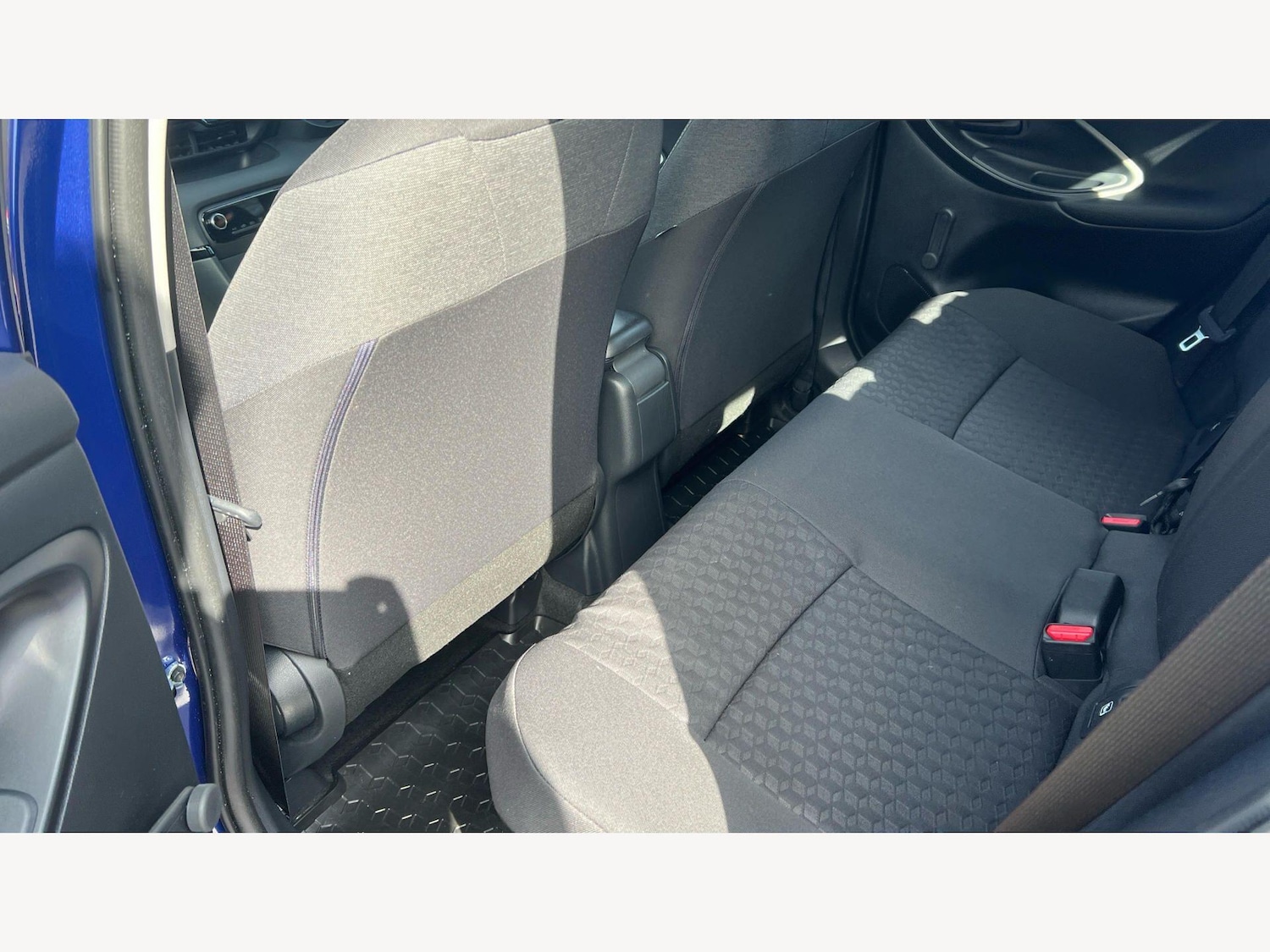 Used Toyota Yaris 2022 for sale - 78100349: Photo 15