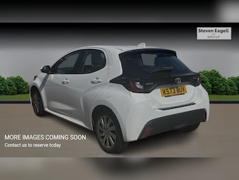Used Toyota Yaris 2023 for sale - 79373608: Photo