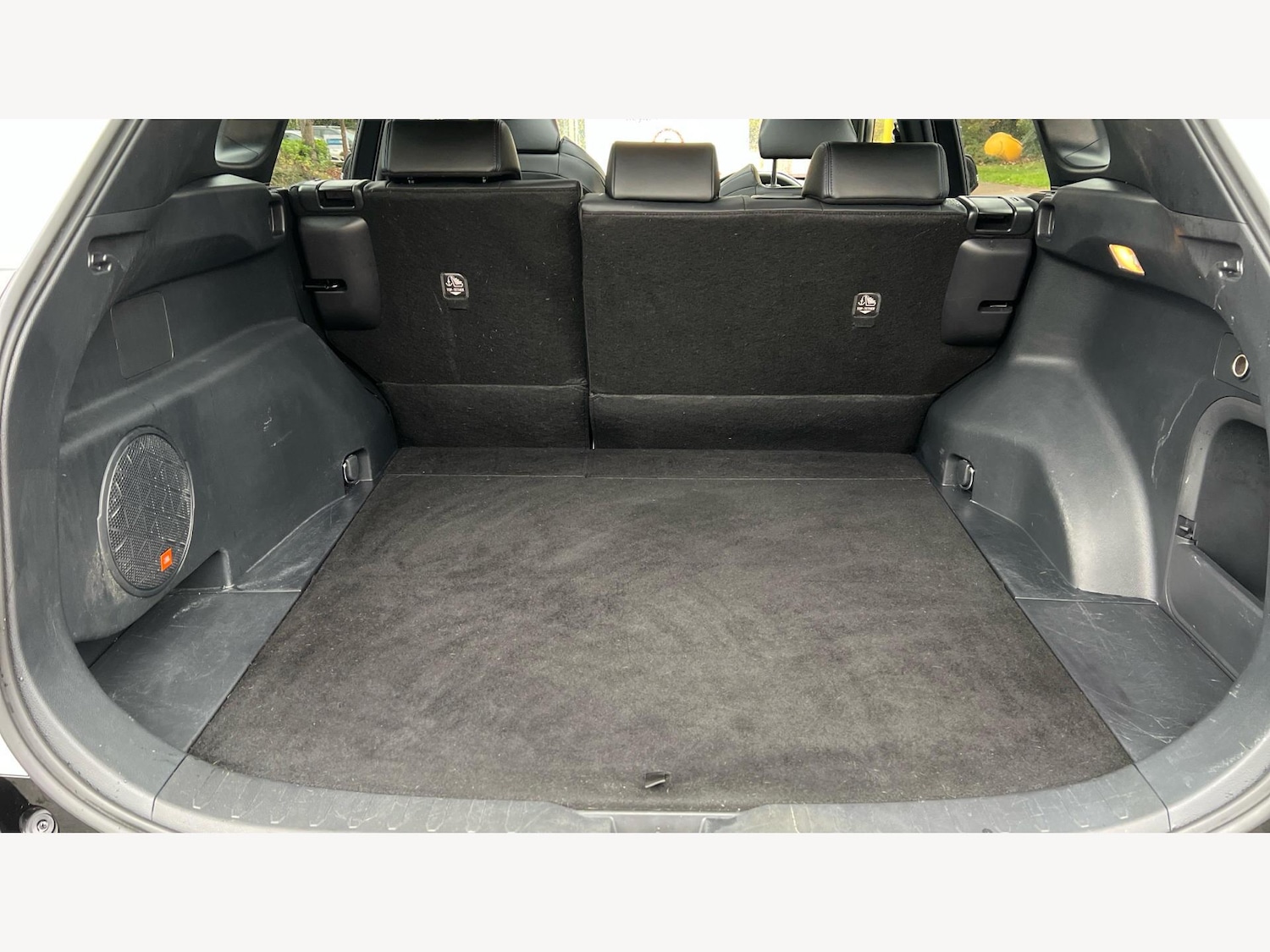 Used Toyota RAV4 2019 for sale - 76423854: Photo 16