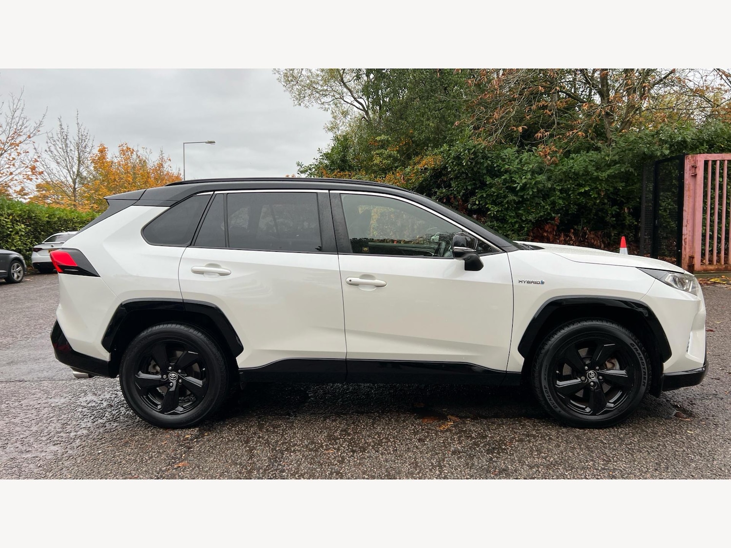Used Toyota RAV4 2019 for sale - 76423854: Photo 18