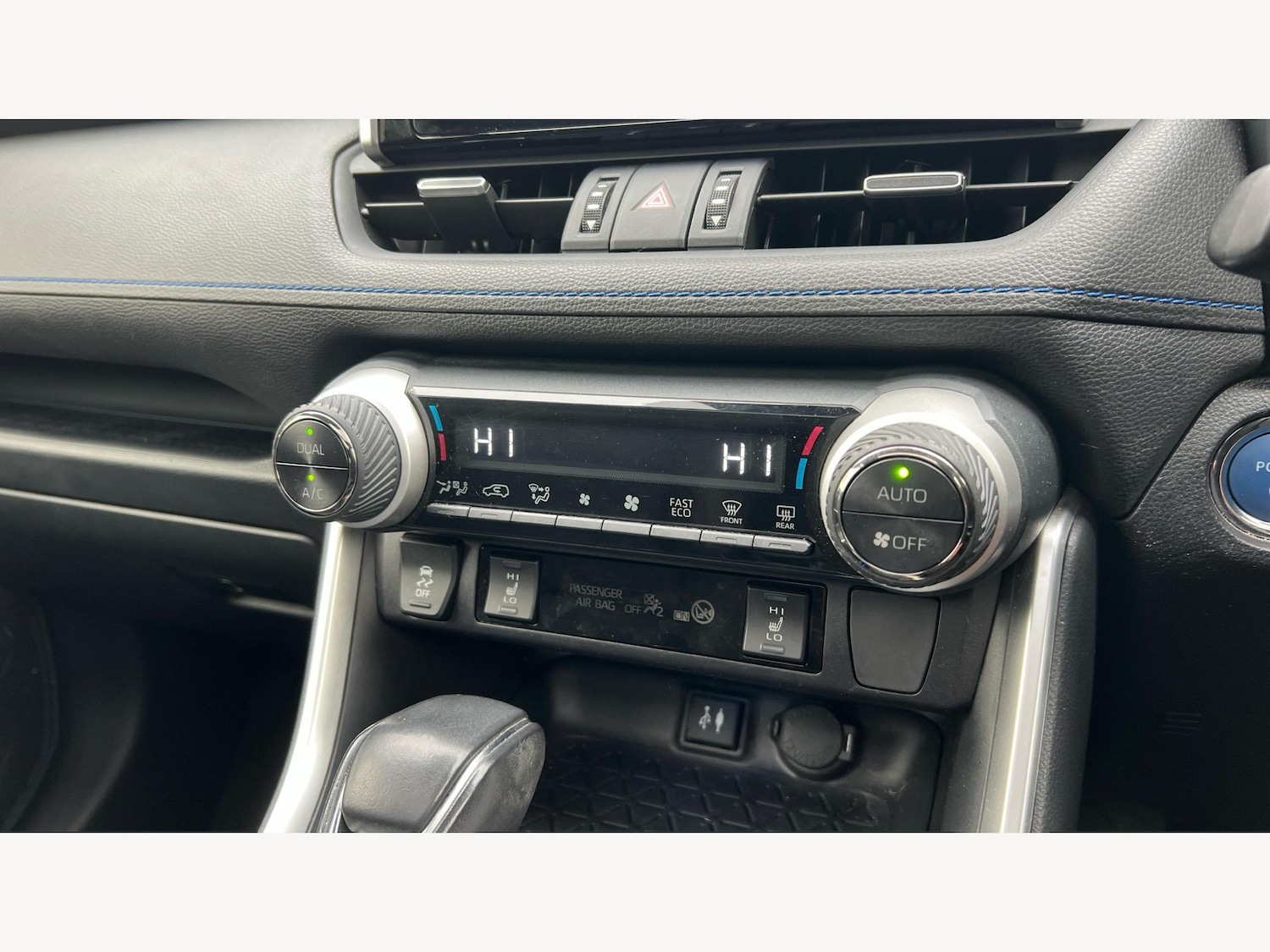 Used Toyota RAV4 2019 for sale - 76423854: Photo 24