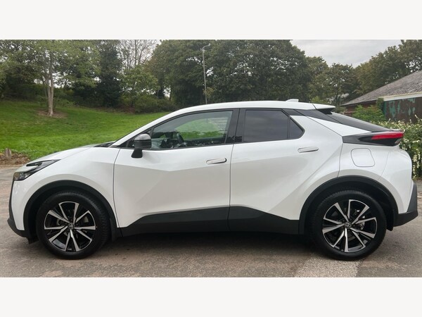 Used Toyota C-HR 2024 for sale - 76084602: Photo 19