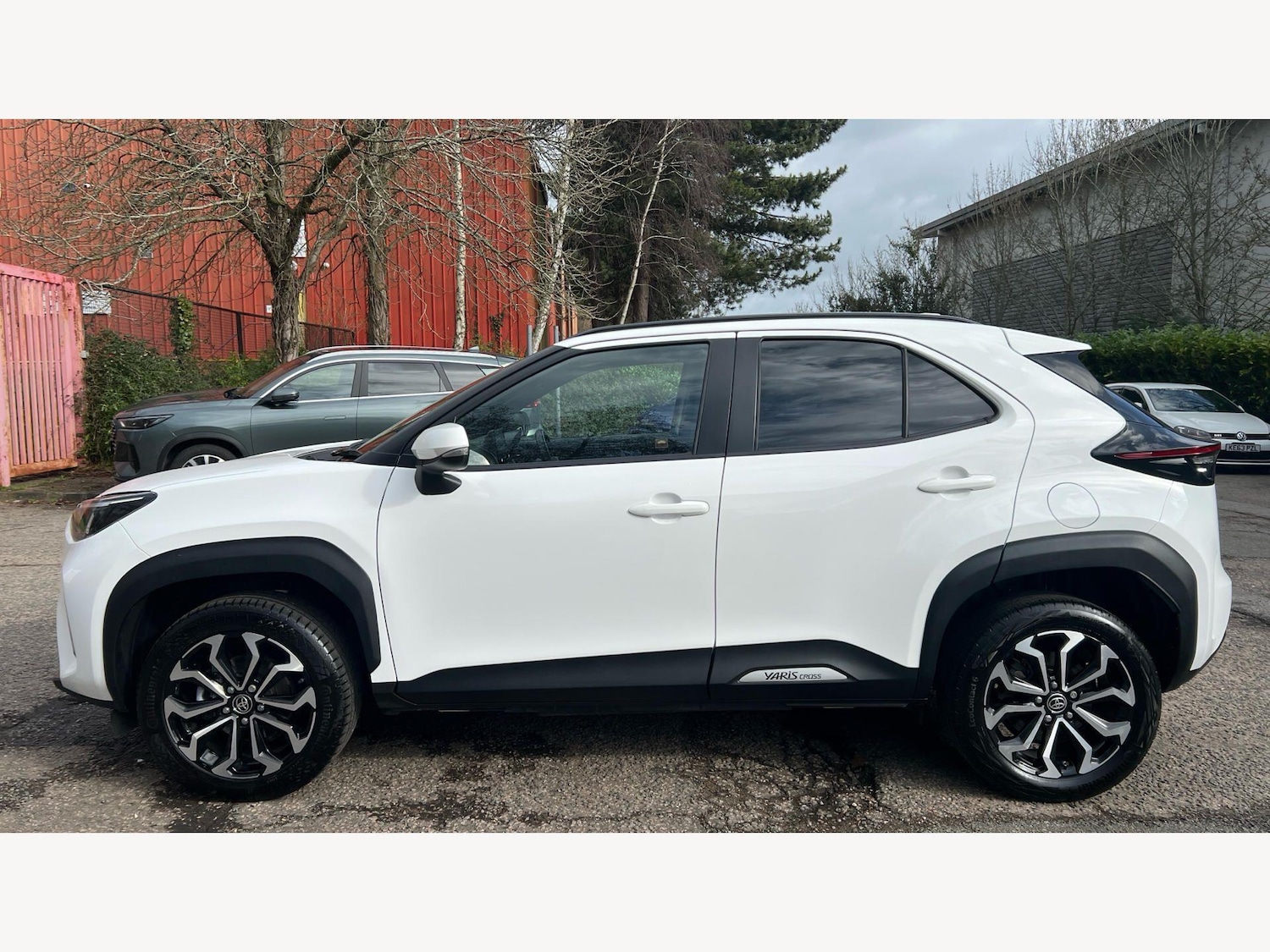 Used Toyota Yaris Cross 2024 for sale - 77645775: Photo 19