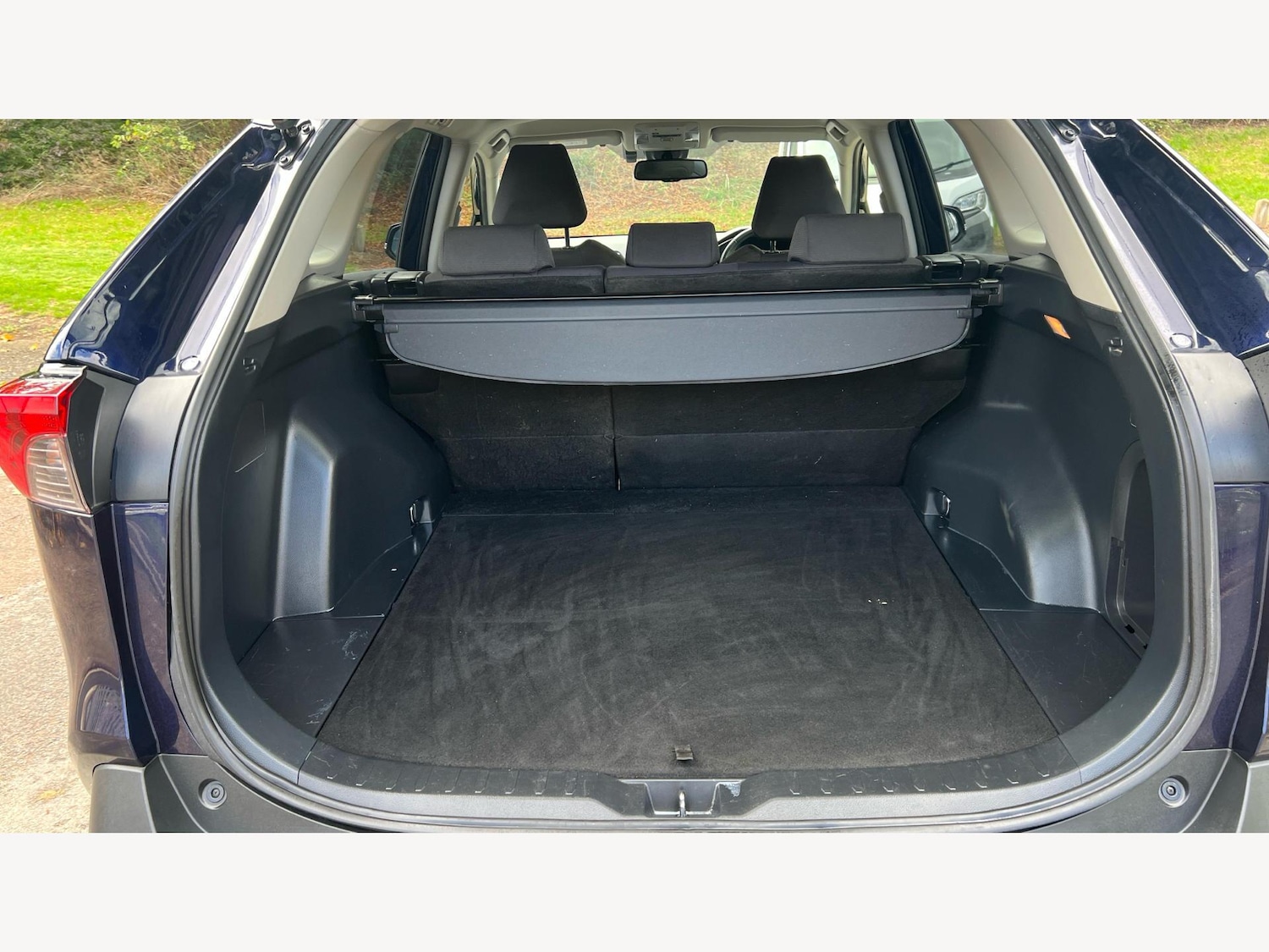 Used Toyota RAV4 2021 for sale - 76457288: Photo 16