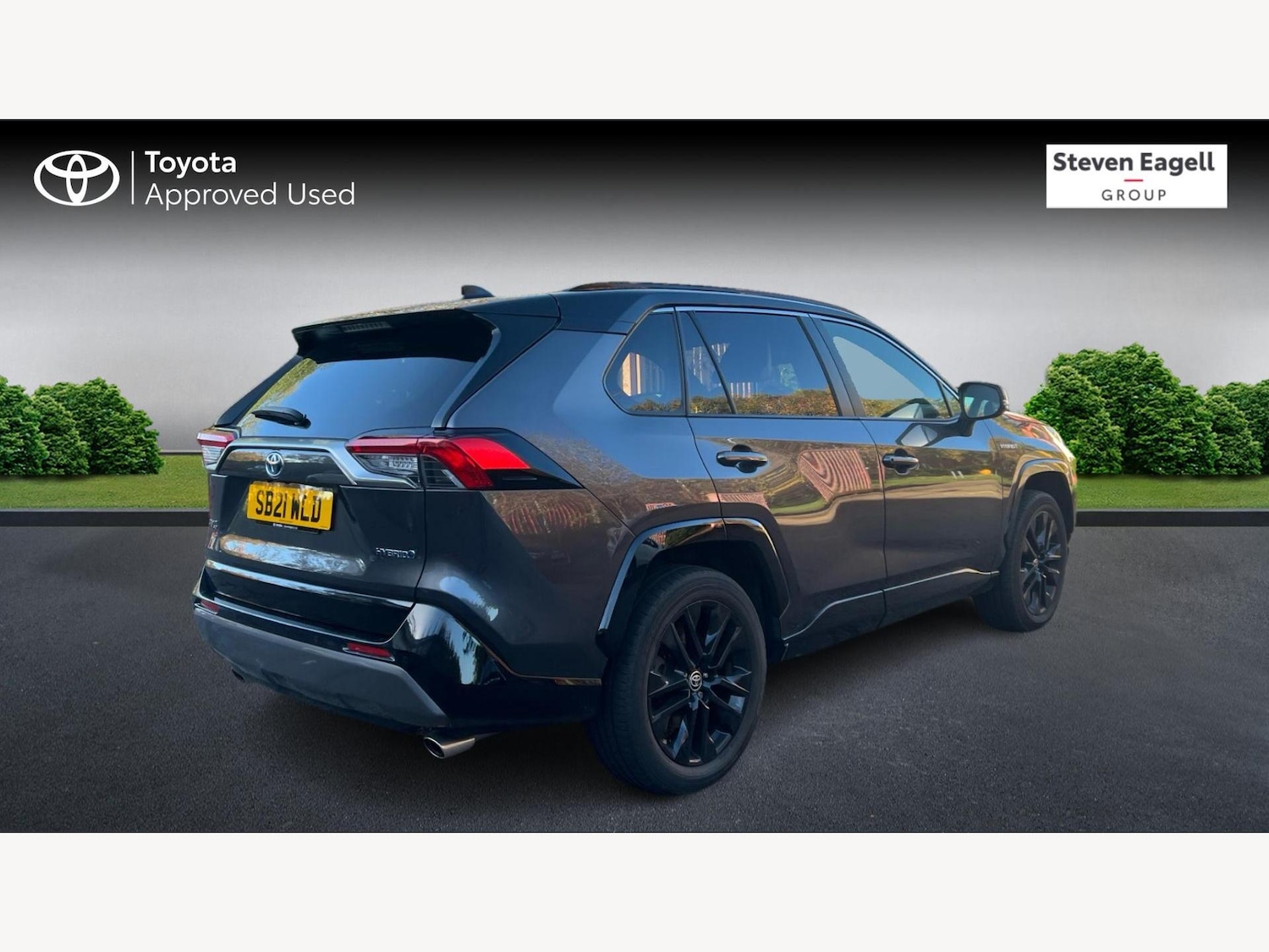 Used Toyota RAV4 2021 for sale - 76499148: Photo 2