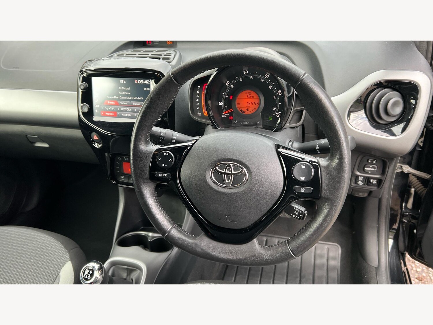 Used Toyota AYGO 2021 for sale - 76456686: Photo 10