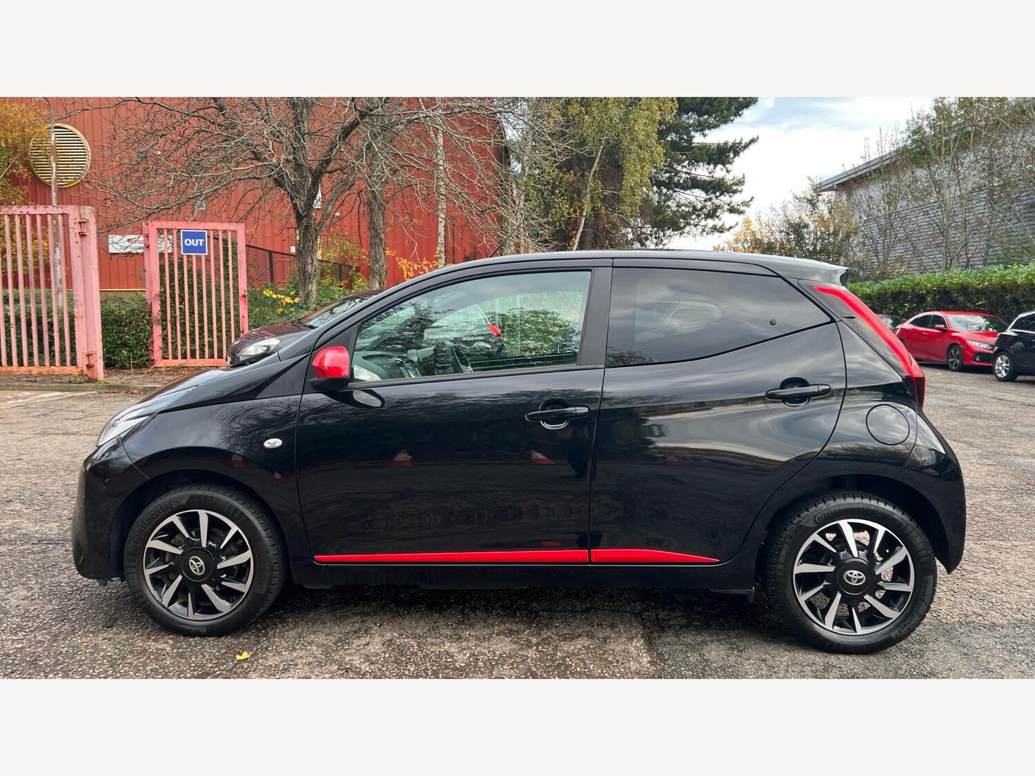 Used Toyota AYGO 2021 for sale - 76456686: Photo 19