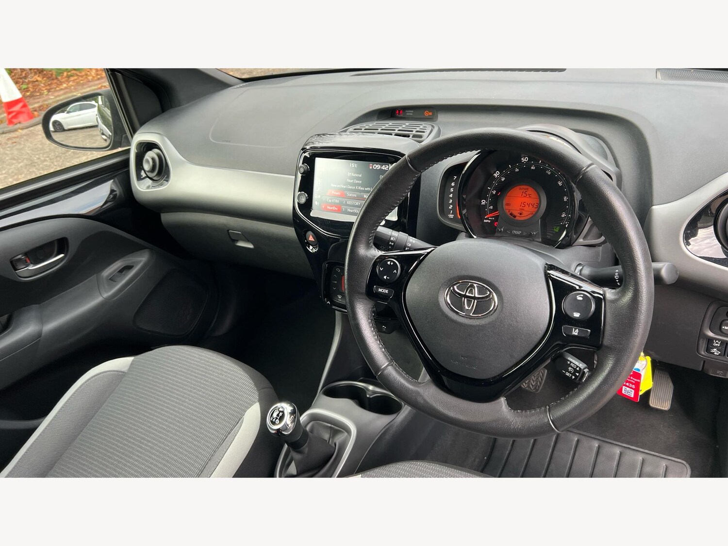 Used Toyota AYGO 2021 for sale - 76456686: Photo 8