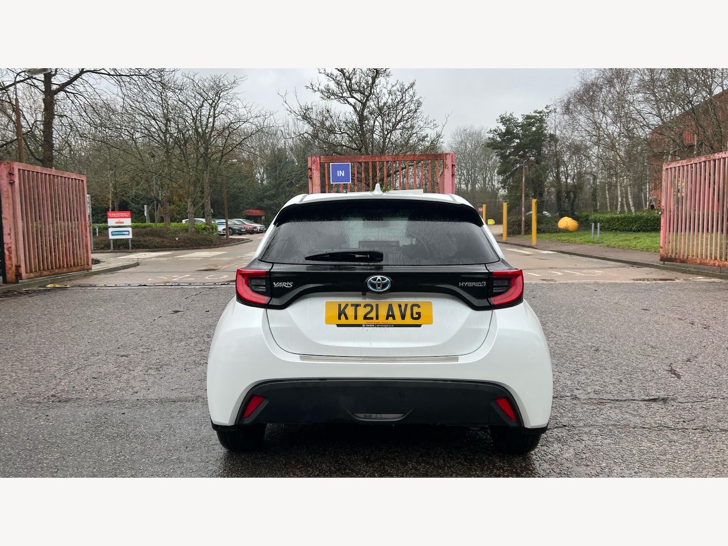 Used Toyota Yaris 2021 for sale - 77646030: Photo 21