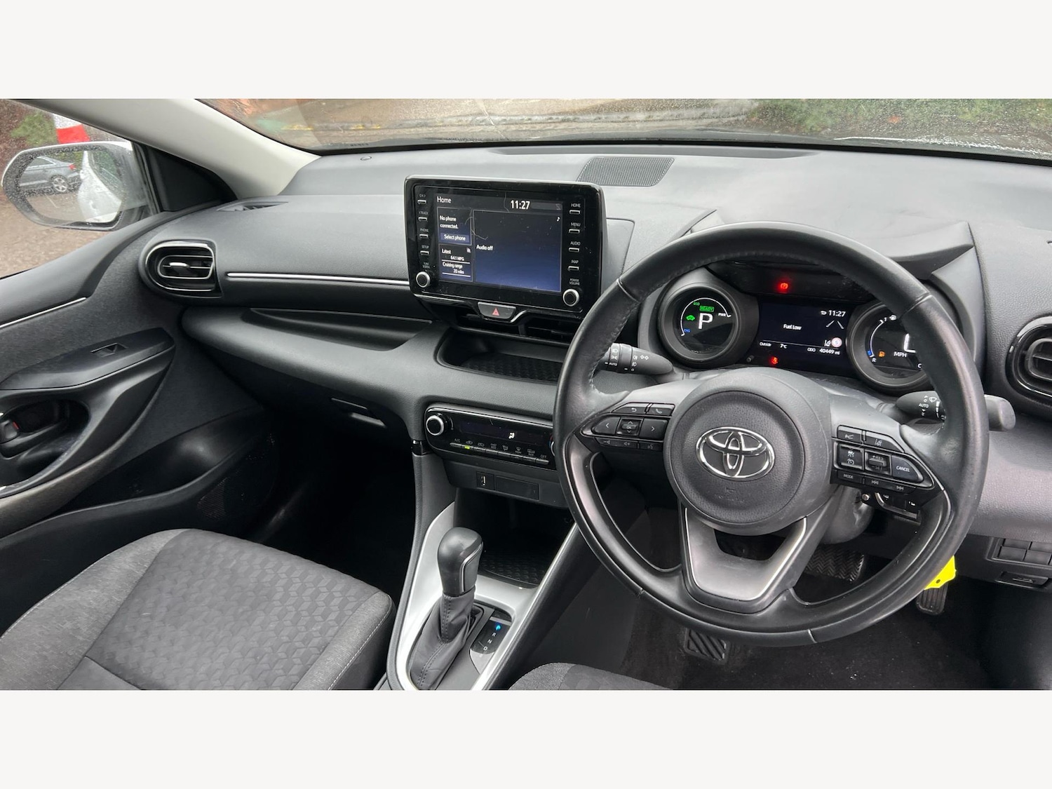 Used Toyota Yaris 2021 for sale - 77646030: Photo 7