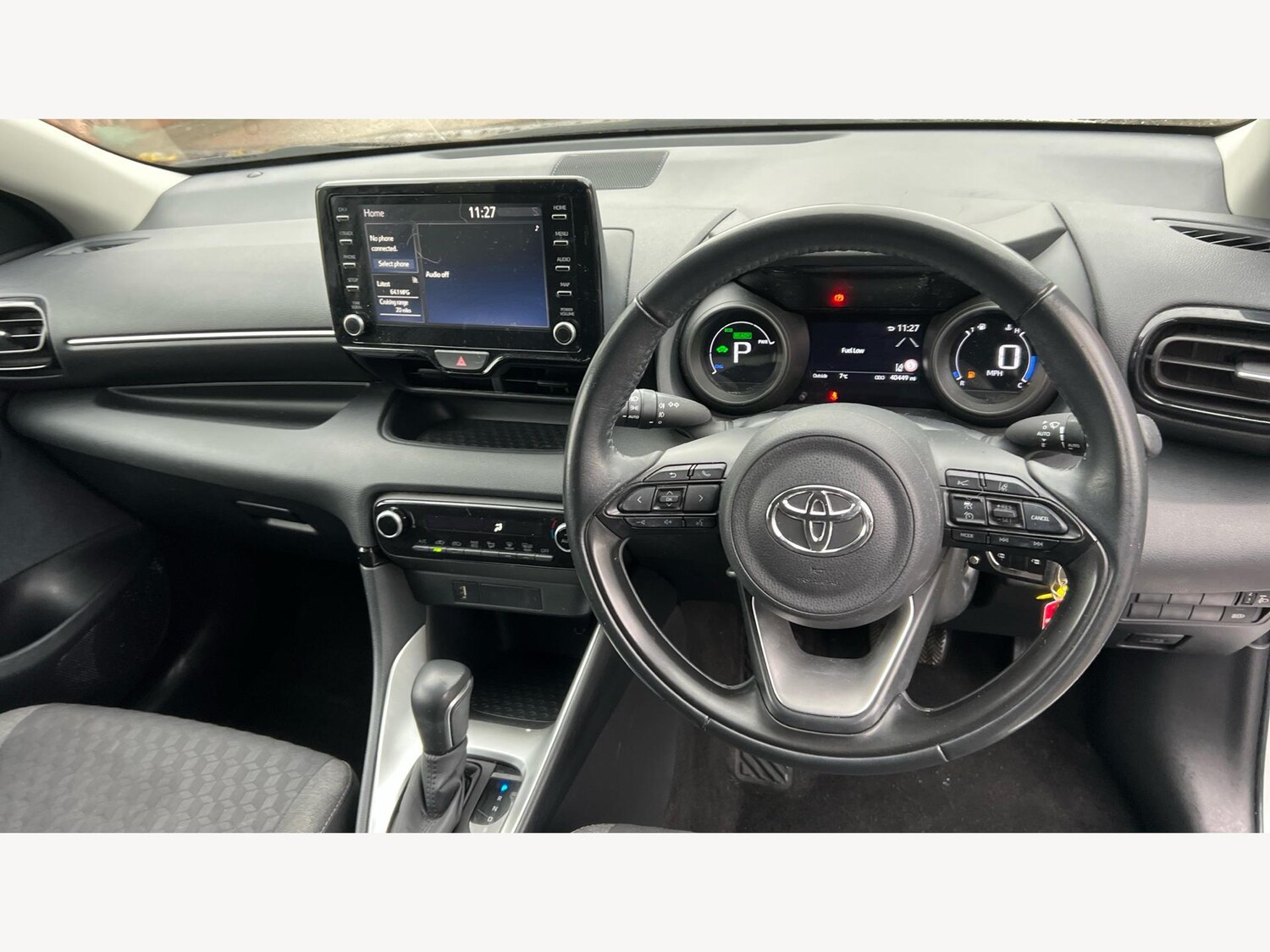 Used Toyota Yaris 2021 for sale - 77646030: Photo 8