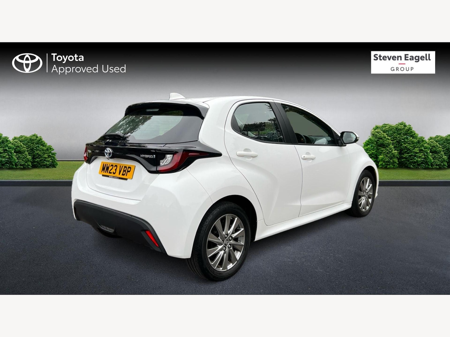 Used Toyota Yaris for sale - 76997456: Photo 2