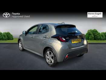Used Toyota Yaris 2024 for sale - 74704798: Photo