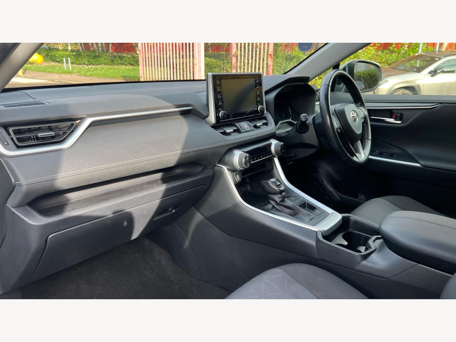 Used Toyota RAV4 2021 for sale - 76337496: Photo 12