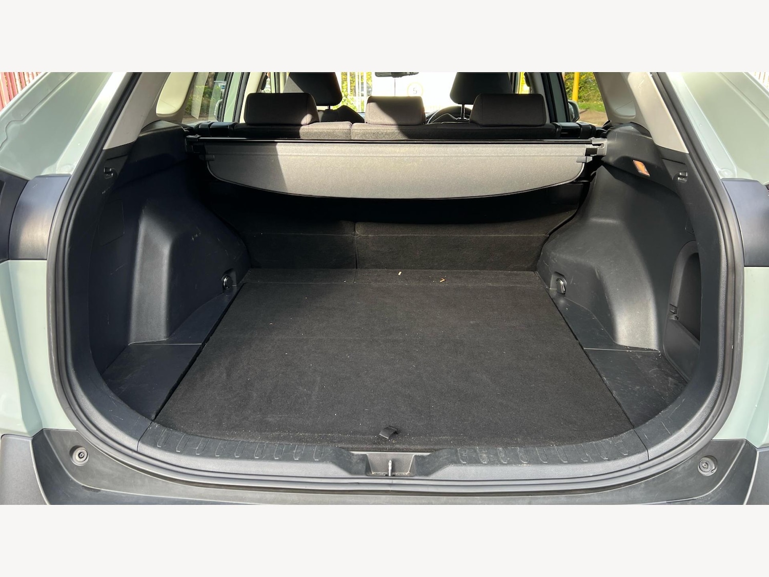 Used Toyota RAV4 2021 for sale - 76337496: Photo 16