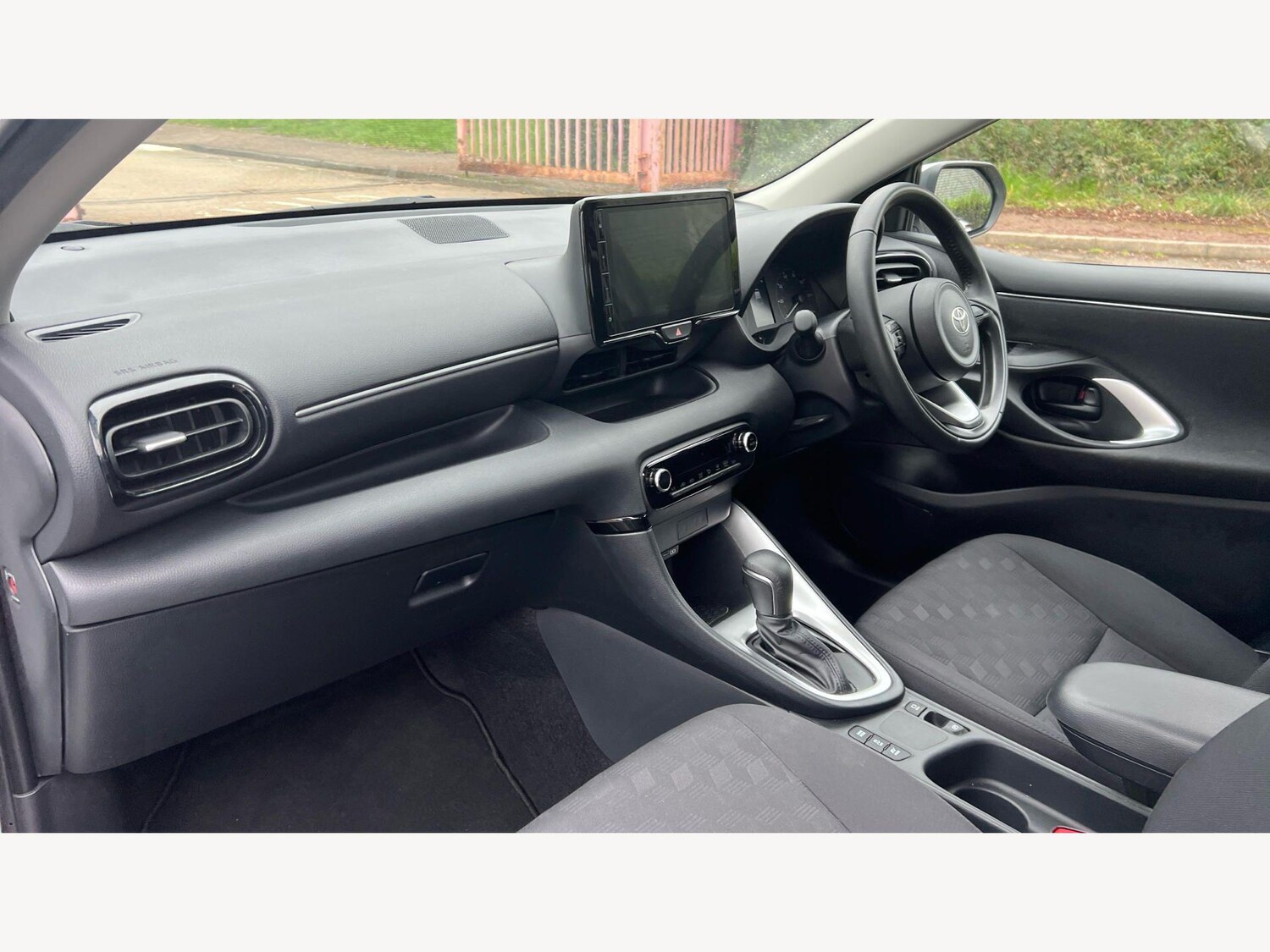 Used Toyota Yaris for sale - 77852776: Photo 12