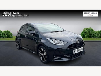 Used Toyota Yaris 2024 for sale - 78946115: Photo