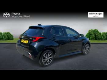 Used Toyota Yaris 2022 for sale - 74704760: Photo