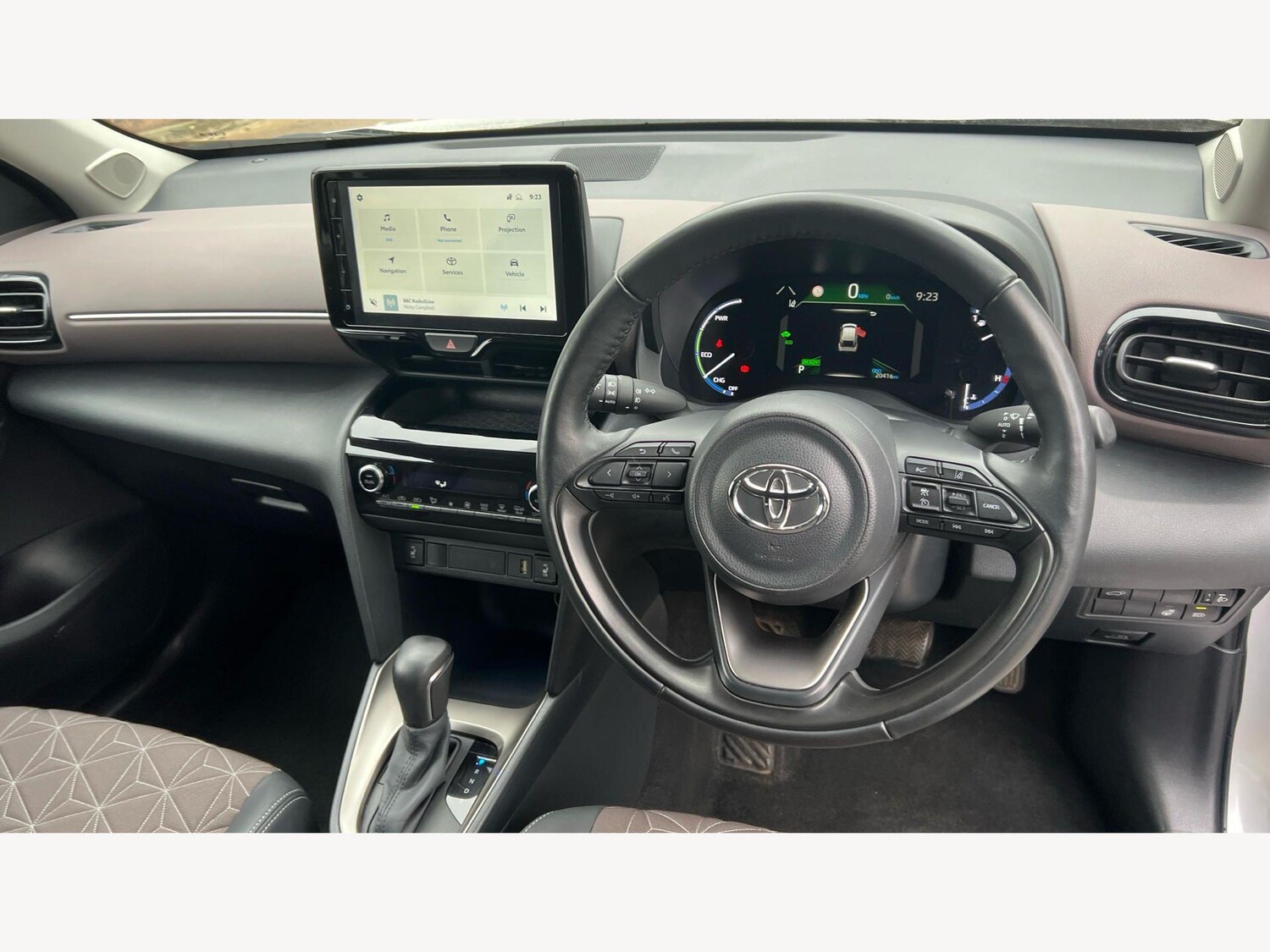 Used Toyota Yaris Cross for sale - 77807692: Photo 8