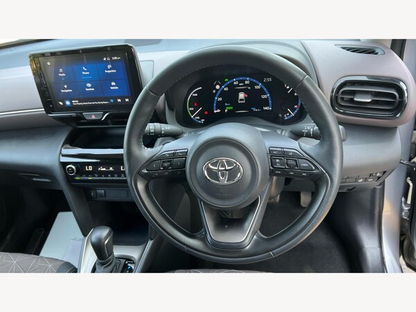 Used Toyota Yaris Cross 2023 for sale - 74704855: Photo 10