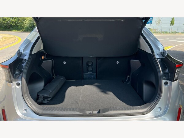 Used Toyota Yaris Cross 2023 for sale - 74704855: Photo 16