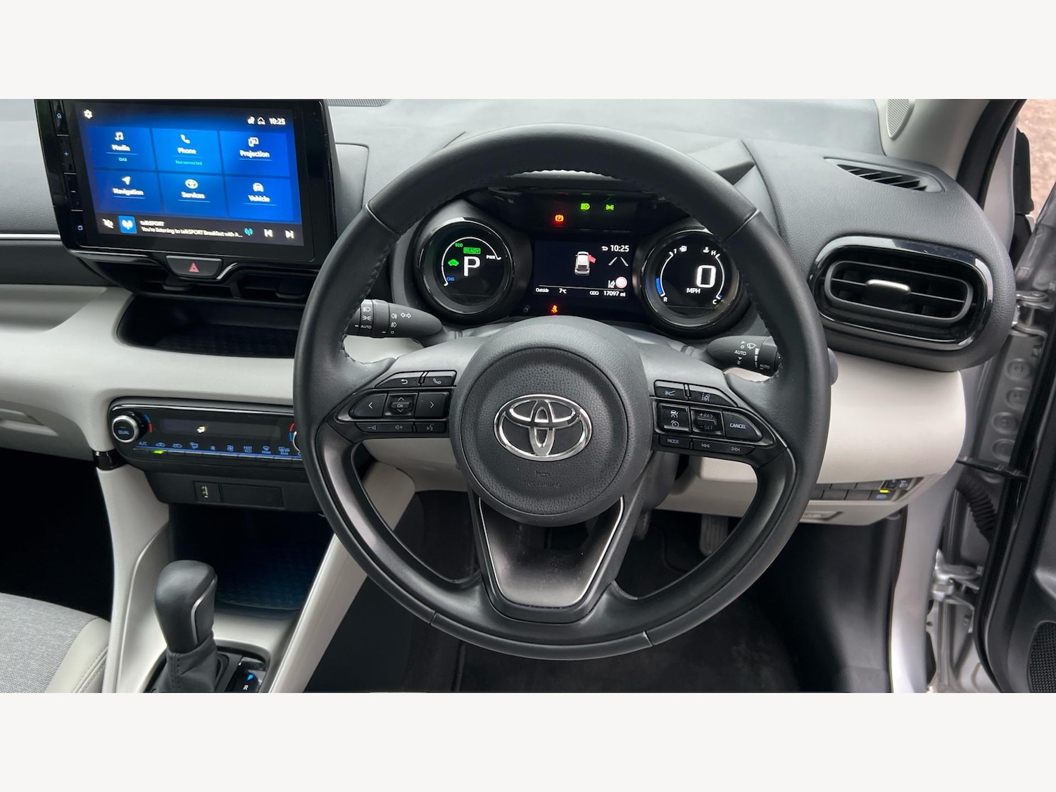 Used Toyota Yaris 2022 for sale - 77291407: Photo 10