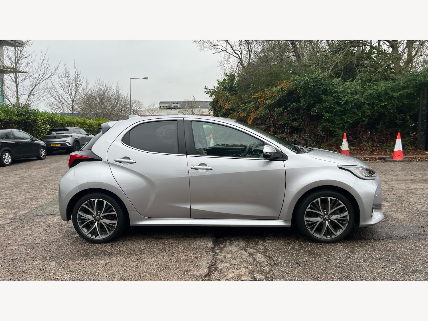 Used Toyota Yaris 2022 for sale - 77291407: Photo 18