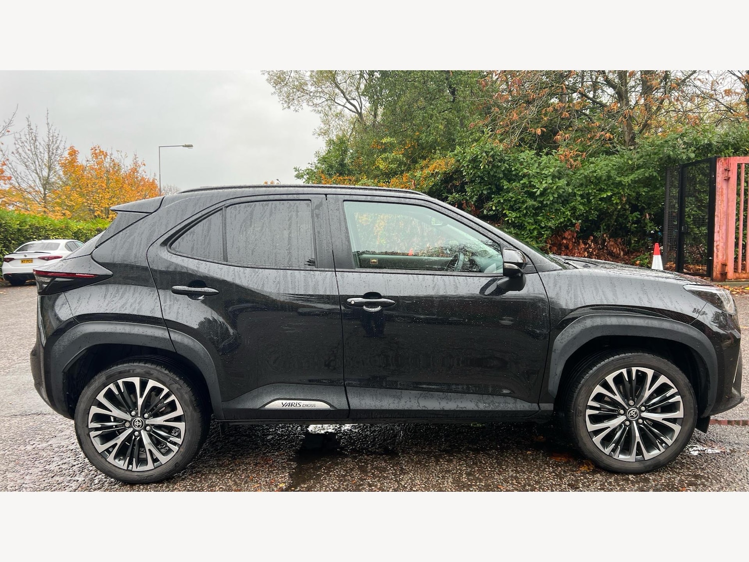 Used Toyota Yaris Cross 2024 for sale - 76425862: Photo 18