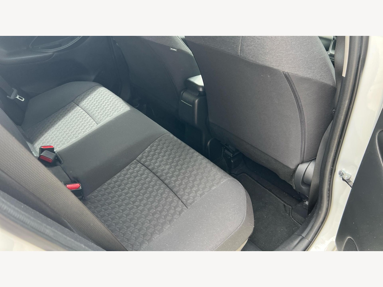 Used Toyota Yaris 2023 for sale - 78101237: Photo 14