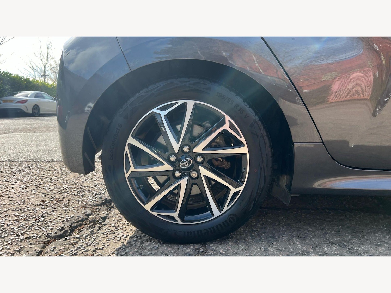 Used Toyota Yaris for sale - 77939864: Photo 20